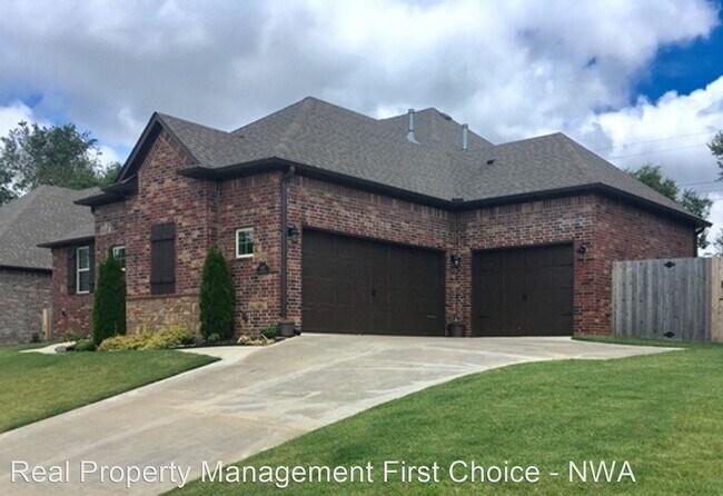 Foto del edificio - 3 br, 2 bath House - 5607 SW Gunstock Road