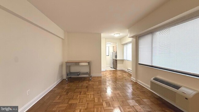 Foto del edificio - 2141 I St NW