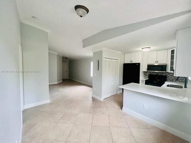 Foto del edificio - 13407 SW 154th St