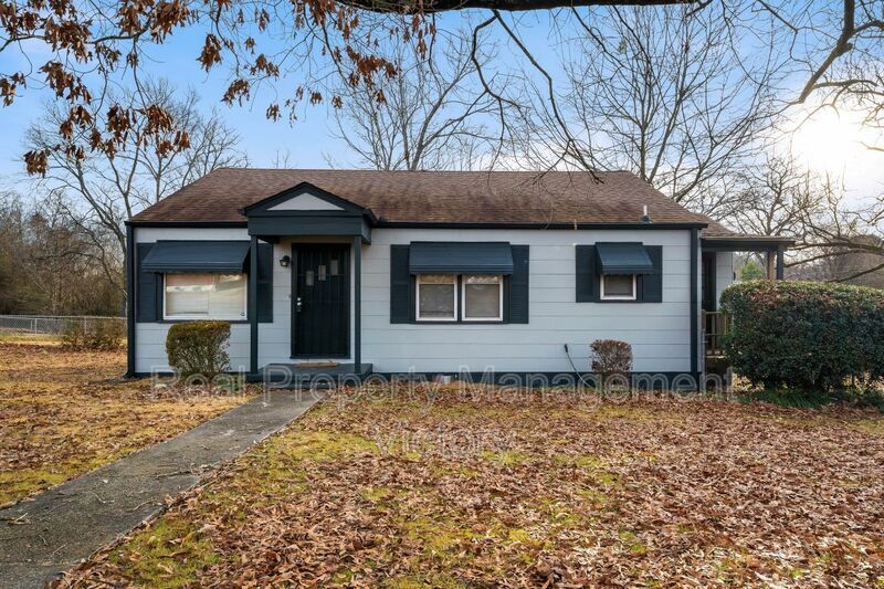 2345 2nd St NE, Center Point, AL 35215 House for Rent in Center Point