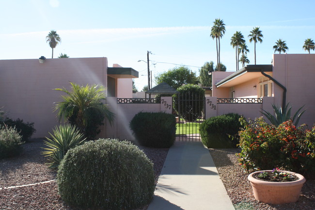 Building - Scottsdale Parkway