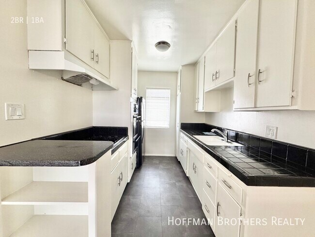 Foto del edificio - 3514 Keystone Av