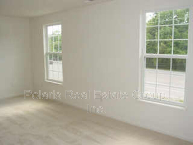 Building Photo - 8343 Clayhurst Dr