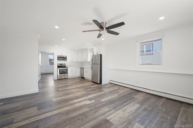 Foto del edificio - 103 Upper Croton Ave