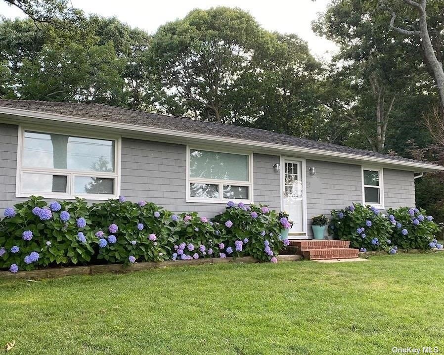 Primary Photo - 3205 Minnehaha Blvd