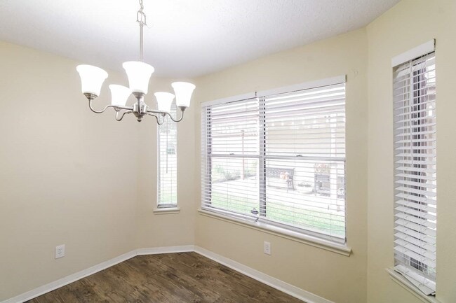 Foto del edificio - 207 Queens Ct