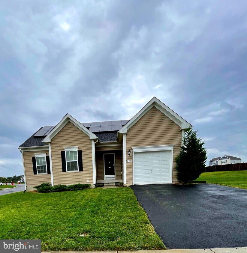 Primary Photo - 231 Bray Dr