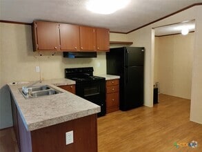 Building Photo - 156 Apache Trail