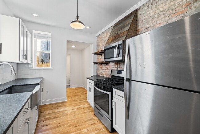 Foto del edificio - 118 W Montgomery Ave