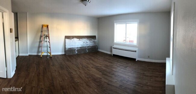 Foto del edificio - 1 br, 1 bath Apartment - 604 5th St SW