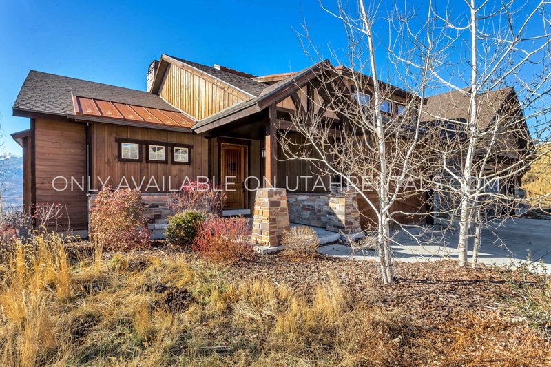 Primary Photo - 1615 E Viewside Cir