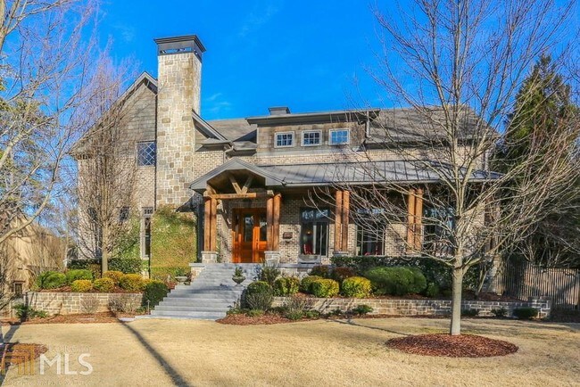 Foto del edificio - 1625 Friar Tuck Rd NE