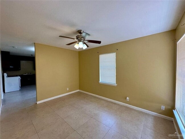 Building Photo - 17 S 17th Ave