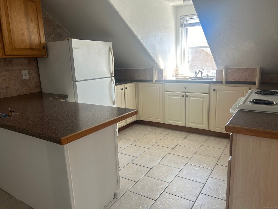 Foto principal - 883 Montauk Ave