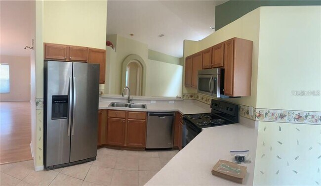 Building Photo - 29703 Birds Eye Dr