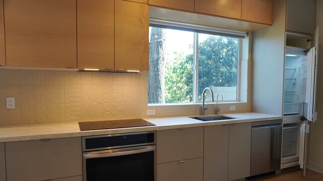 Foto del edificio - 4438 Jasper St