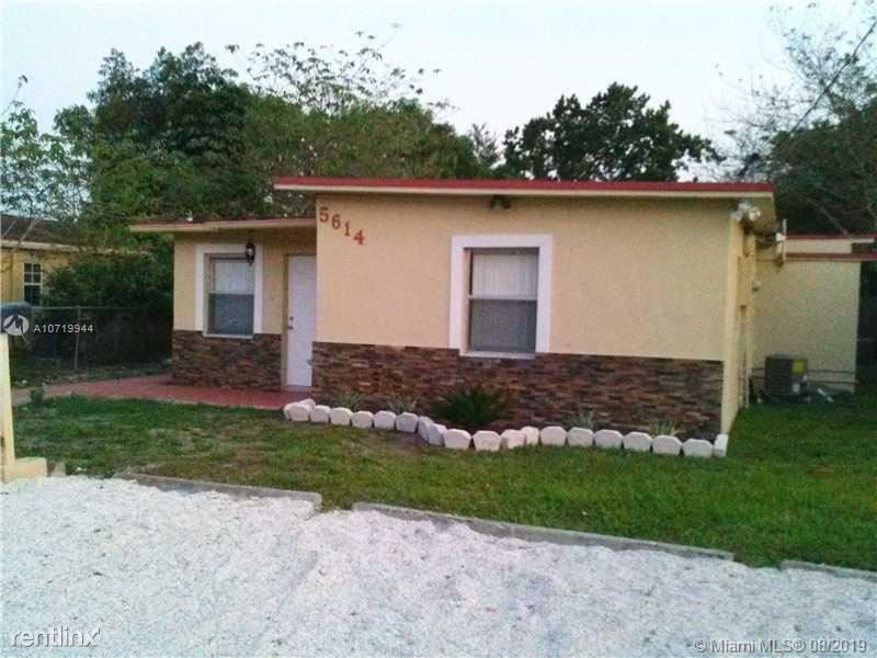 Primary Photo - 2 br, 2 bath Duplex - 5614 Taylor St