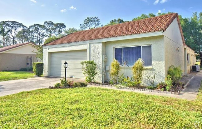 Building Photo - 433 San Jose Dr