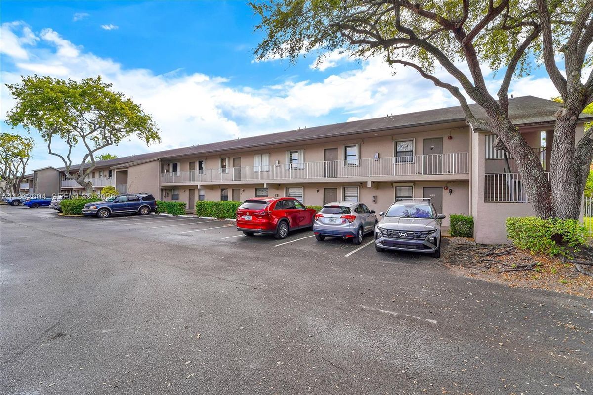 Foto del edificio - 7668 SW 152nd Ave