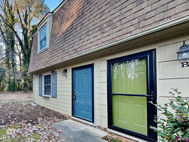 Building Photo - 4705 Blue Bird Ct