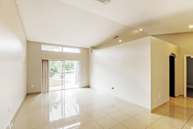 Foto del edificio - 13010 SW 19th Dr