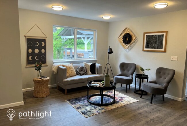Building Photo - 1468 Cottman Avenue, Bremerton, WA, 98312