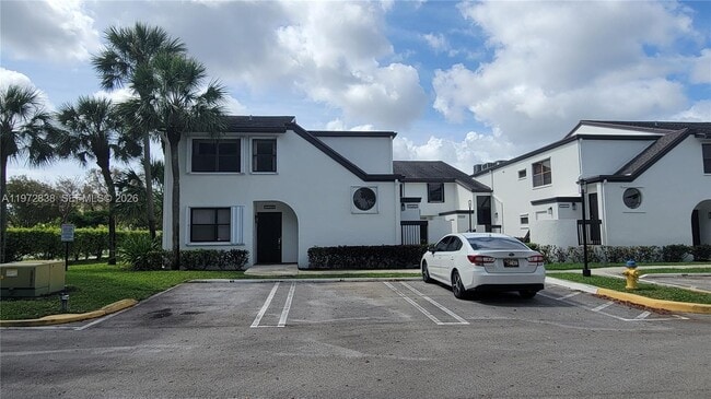Building Photo - 11202 Taft St