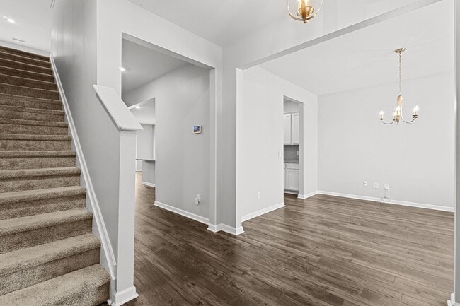 Foto del edificio - 552 Post Oak Ln
