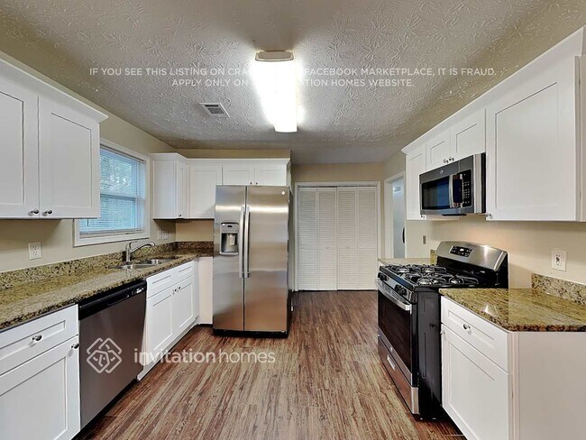 Building Photo - 609 Upland Ridge Dr NW