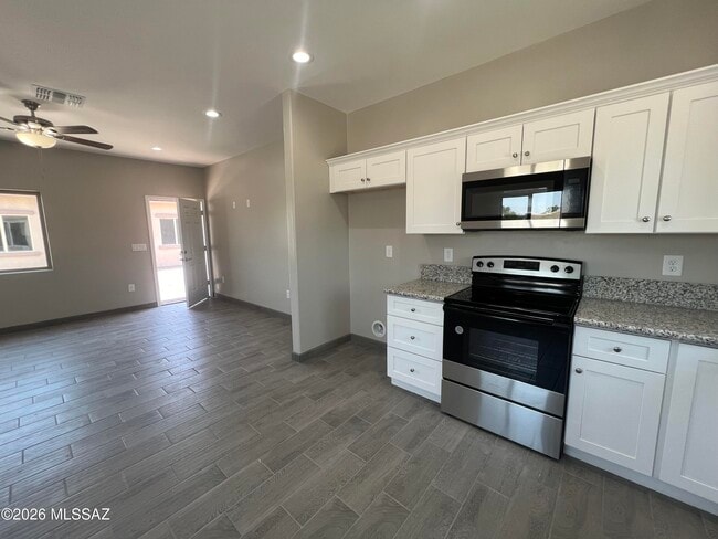 Foto del edificio - 802 E 35th St