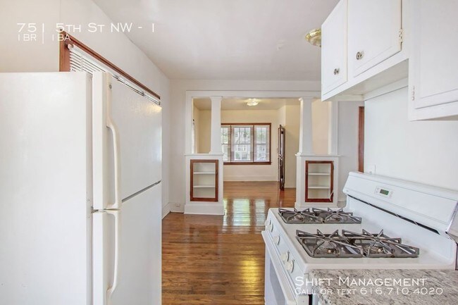 Building Photo - 751 5th St NW