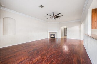 Building Photo - 15410 Redbud Dale Ct