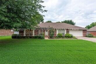 Building Photo - 288 Countryside Dr