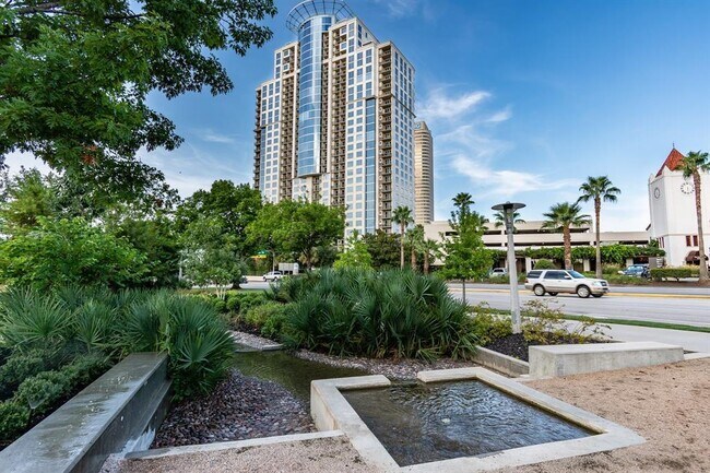 Foto del edificio - 3333 Allen Pkwy