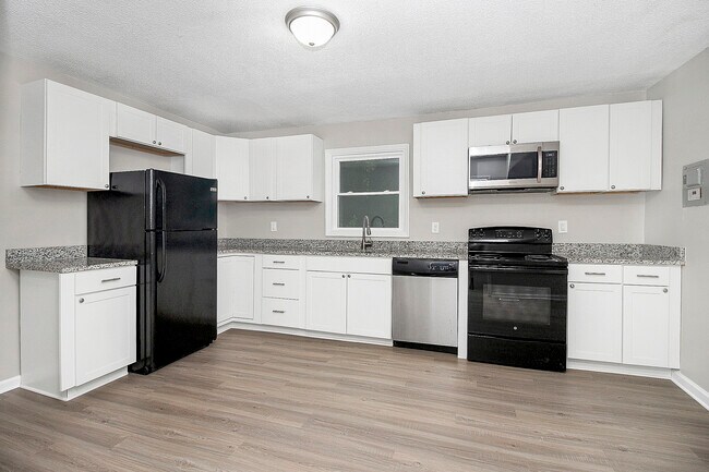 Foto del edificio - 311 N Long St