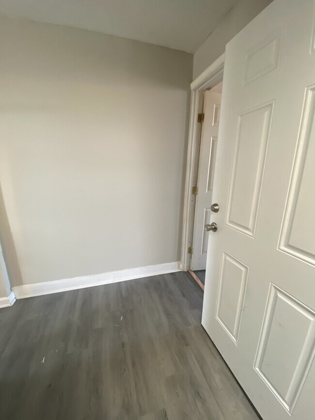 Foto del edificio - 546 N Fulton Ave