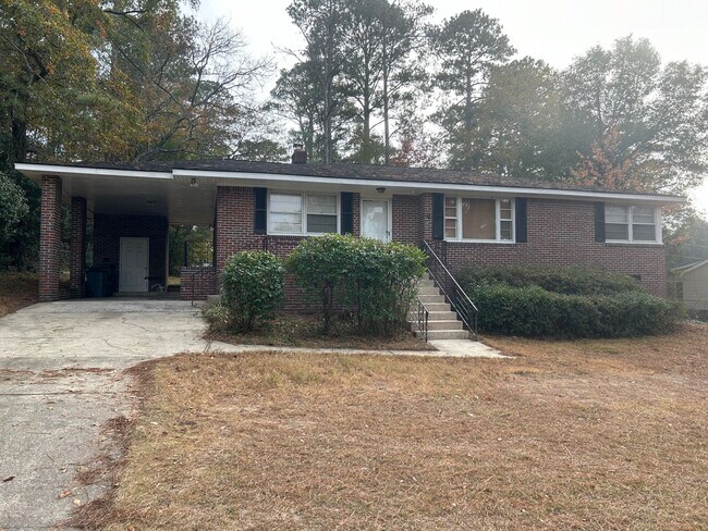 Foto del edificio - 4534 Oakwood Dr