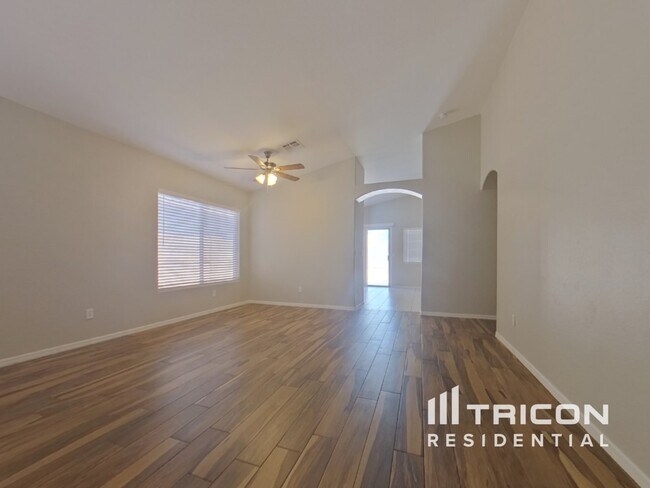 Foto del edificio - 6428 W Cordes Rd