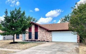 Building Photo - 11600 Fast Horse Dr
