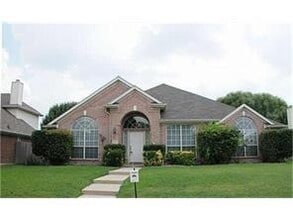 Building Photo - 10213 Mallory Dr
