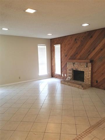 Building Photo - 407 Gatewood Rd