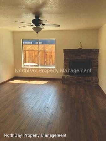 Building Photo - 3 br, 2 bath House - 1360 Prentice Dr