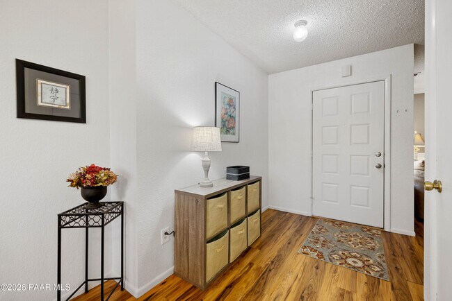 Foto del edificio - 3089 Peaks View Ln