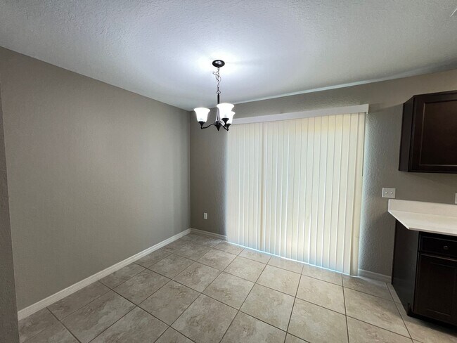 Foto del edificio - BEAUTIFUL 3 BD/2BA Home in Beautiful Ocala!!!