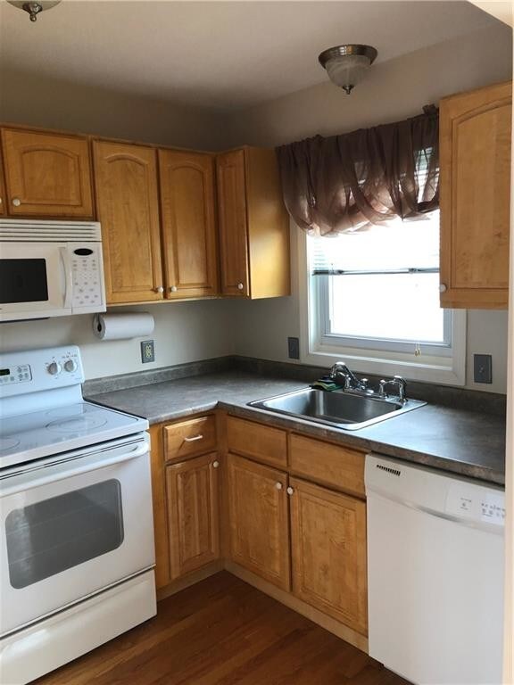 Foto del edificio - 1 Willow Glen Cir
