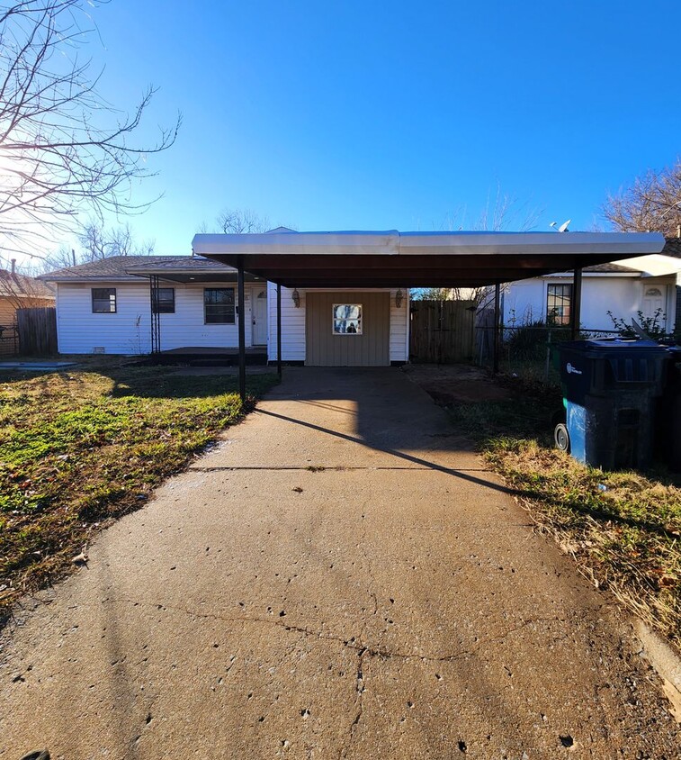 Foto principal - Cute 4 bedroom House
