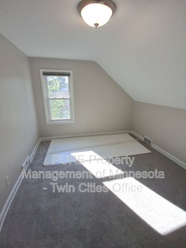 Foto del edificio - 5557 146th St N