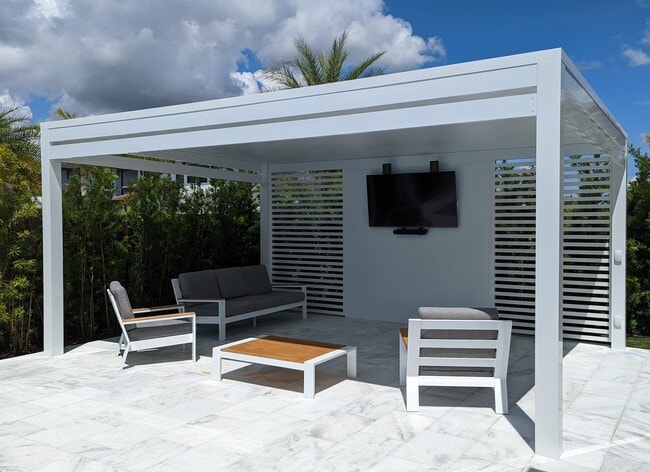 Building Photo - 2030 SW 145th Ave