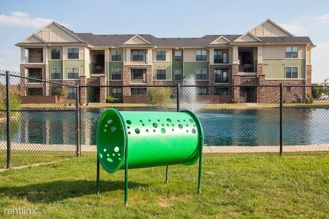 Foto del edificio - 3 br, 2 bath Condo - 8660 N Beach St Flat ...