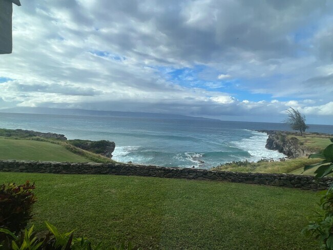 Foto del edificio - Beautiful Fully Furnished, 2 Bed, 3 Bath, ...